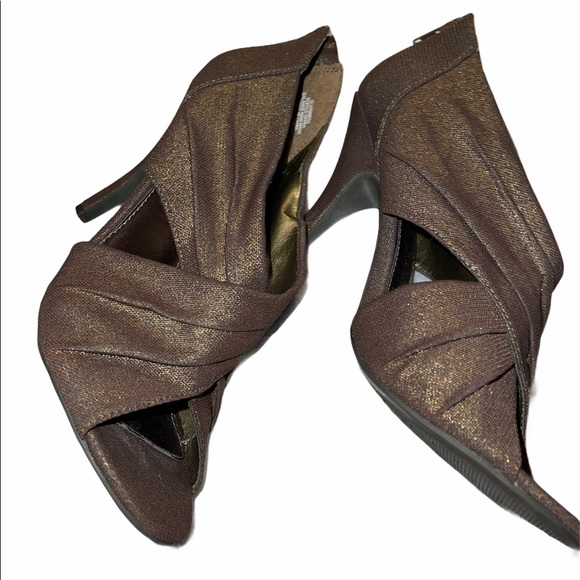 Sam & Libby Shoes - Picture 3 of 8